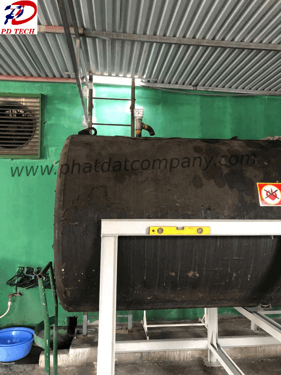 Hình ảnh thực tế lắp đồng hồ báo mức dầu cho nhà máy khách hàng ở Hà Nội