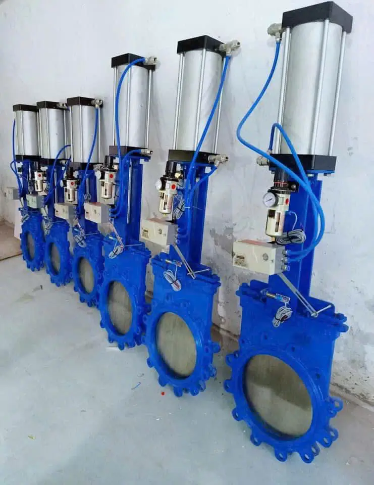 van dao điều khiển khí nén