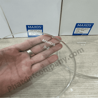 Kính quan sát Maxos